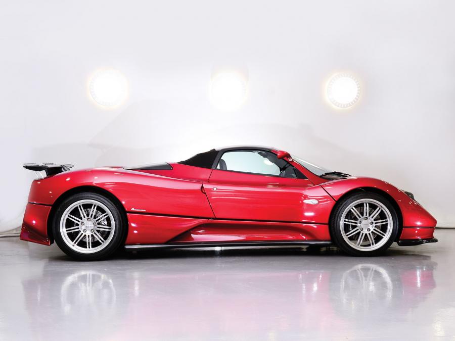  Pagani Zonda C12 S 7.3 Roadster 2002 года  (фото 9 из 20)